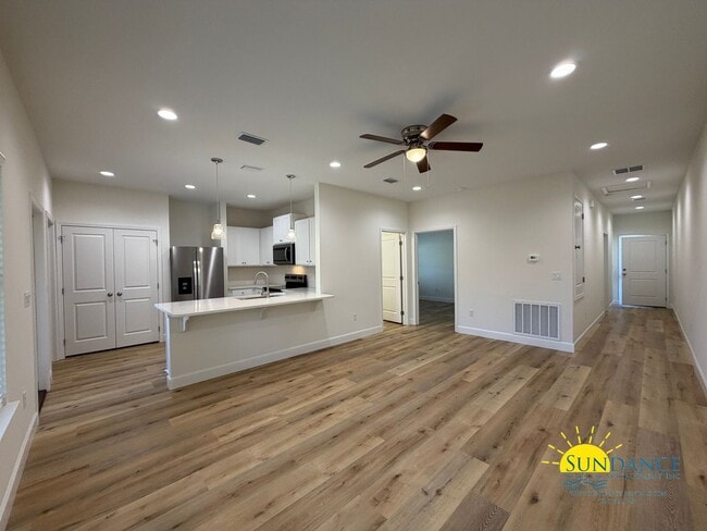 Photo - Beautiful 2 Bedroom Duplex in Fort Walton Beach near Beal Parkway!