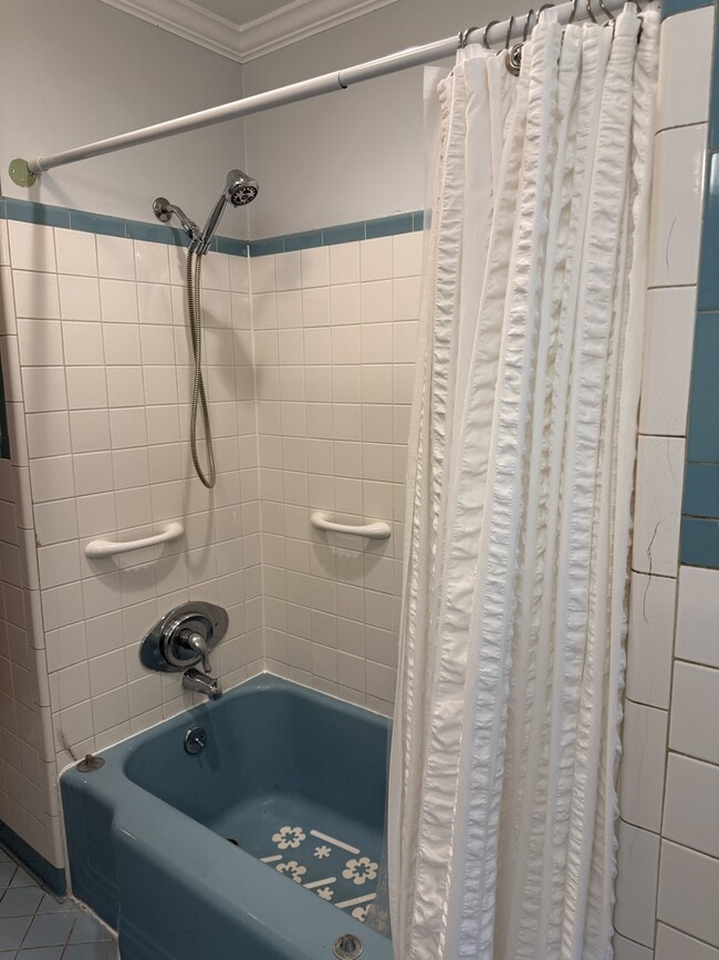 Photo - 307 Iroquois Dr