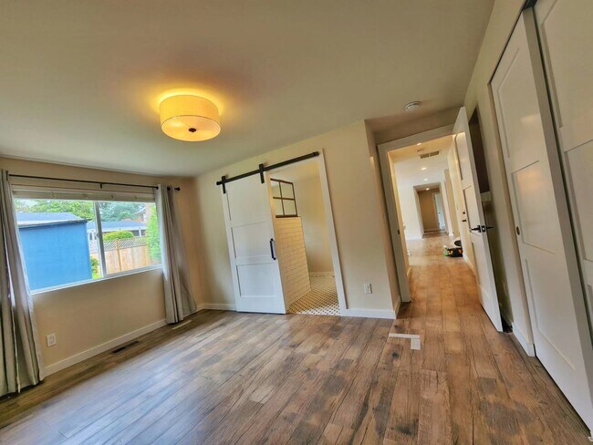 Photo - Beautilfully Remodeled 4 Bed 2.75 Bath Ram...