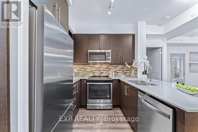 Photo - 65 Oneida Crescent Unit 502