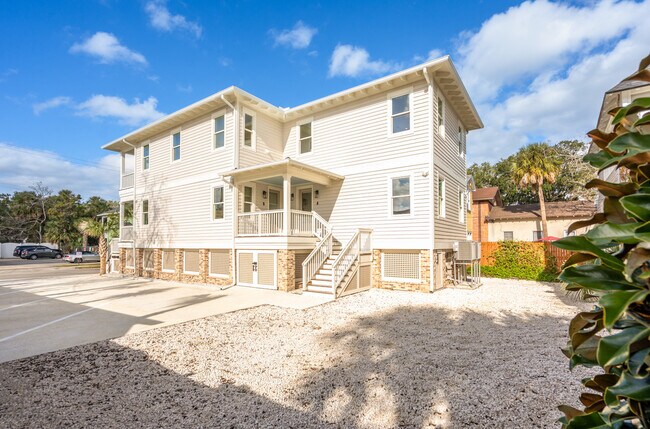 Photo - 171 Cordova St Unit B