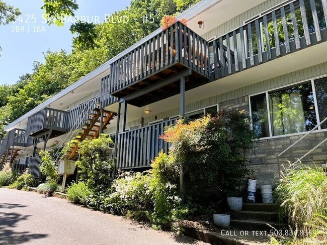 Photo - 3425 SW Barbur Blvd Apartment Unit #5