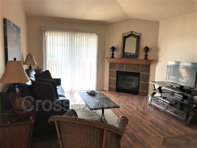 Photo - 138 Beacon Way