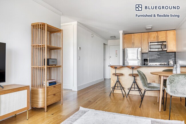 201 East 86th St Unidad SI FL30-ID655