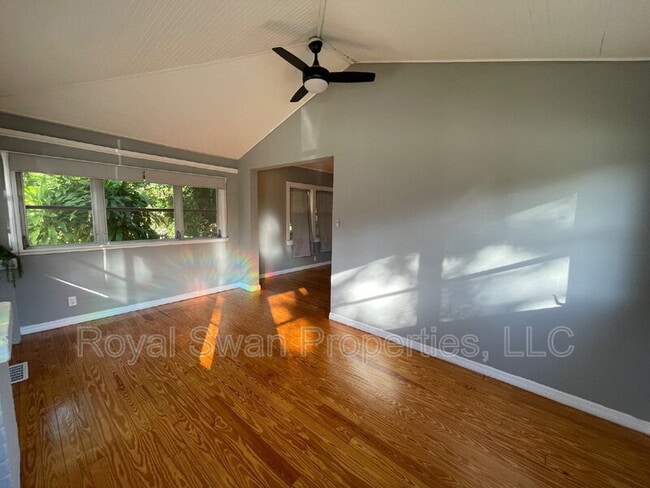 Photo - 924 Vistabula St