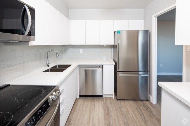 2 Bdrm - 70 Park Street