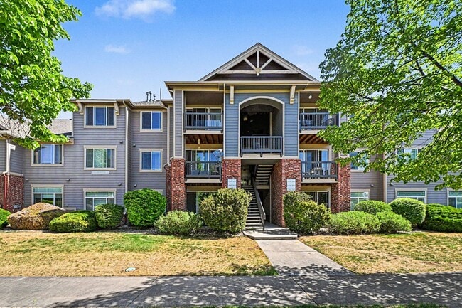 Building Photo - 2450 Windrow Dr Unit E-304