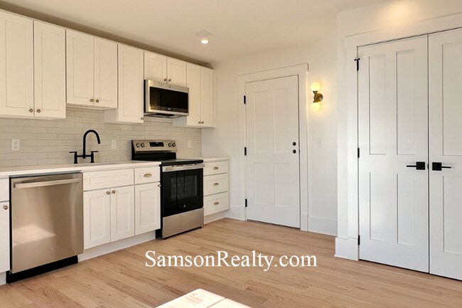 Photo - 31 Hope St Unit 402