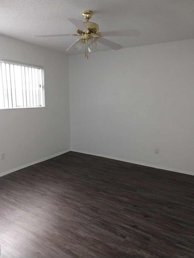 Photo - Pacific Gardens Apartments