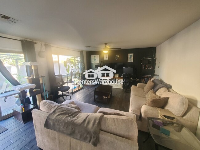 Photo - 2565 E Southern Ave