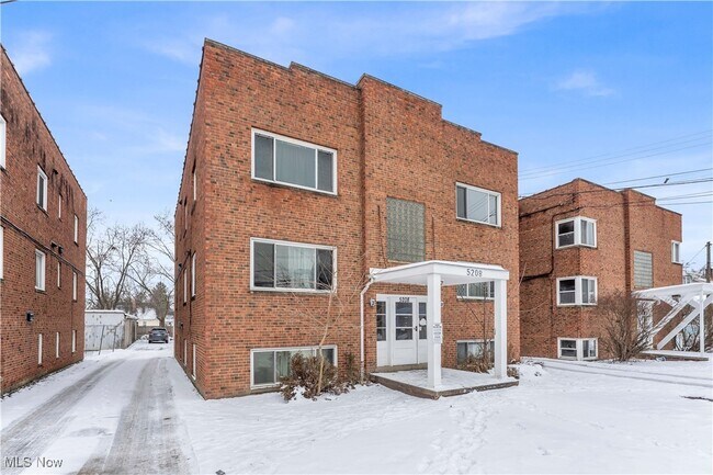 Photo - 5208 Lee Rd Unidad 6