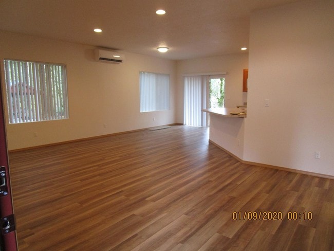 Photo - 24043 Patton Loop SE