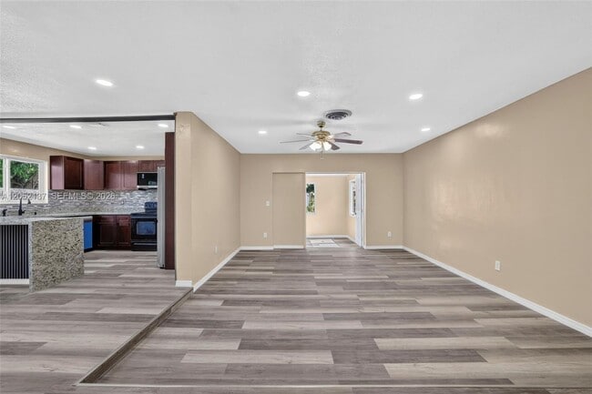 Photo - 4351 NW 25th St