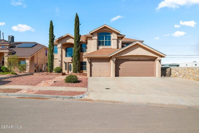 695 Paseo del Mar Dr