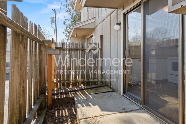 Photo - 2702 E 31st Ave Unidad 2704