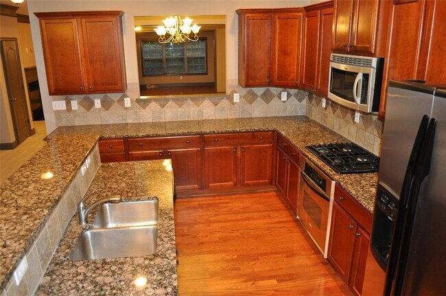 Photo - 5808 Norfolk ChaseRoad