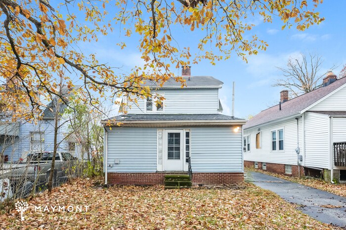 Photo - 26431 Shoreview Ave