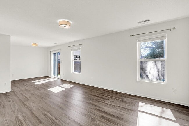 Photo - 5611 W Tensleep Rd