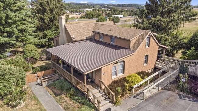 Photo - 118 Agape Wy