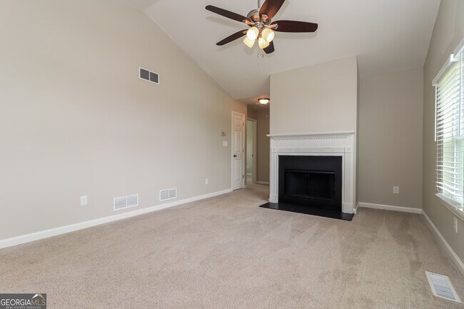 Photo - 120 Villa Ridge Dr