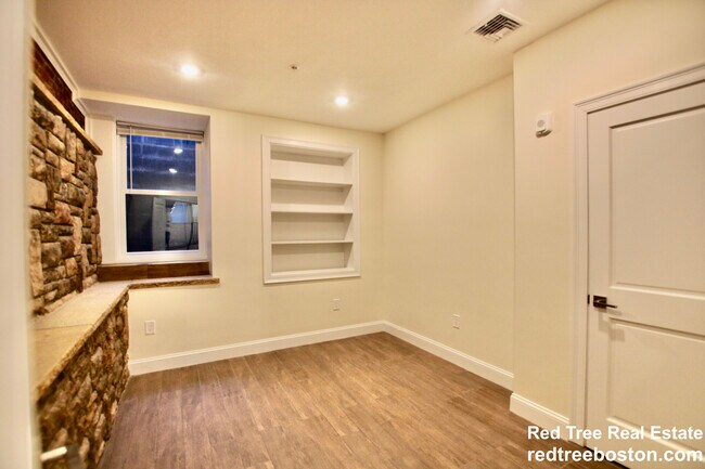 1618 Beacon St