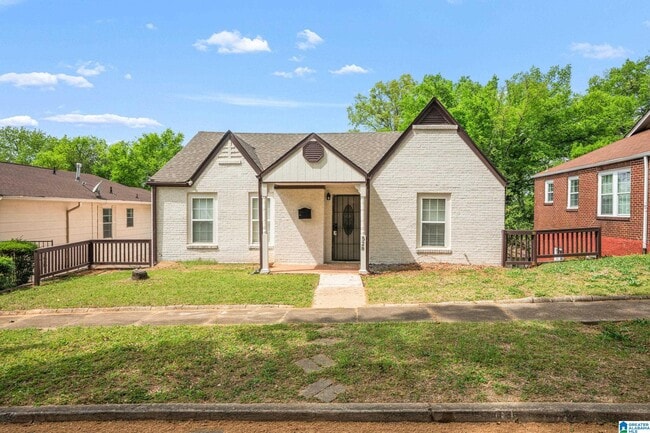 Photo - 528 10th Ct W