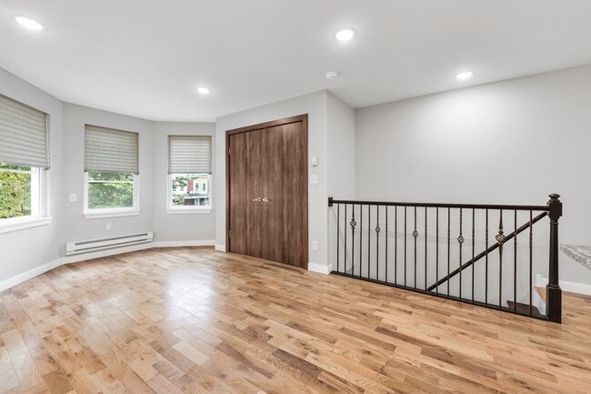 Photo - 6122 Walnut St Unidad 2F