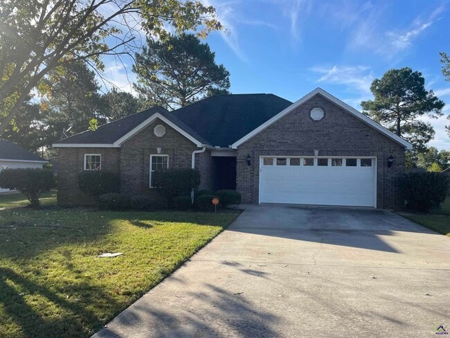 Building Photo - 107 Armdale Dr