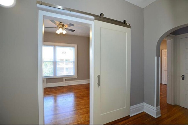 Photo - 15 Emerson Ave Unit 2