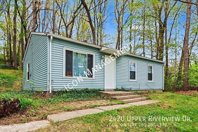 Photo - 2420 Upper Riverview Dr