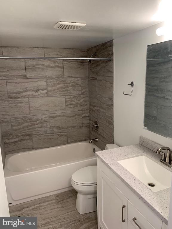 Building Photo - 1420 Locust St Unit 10J