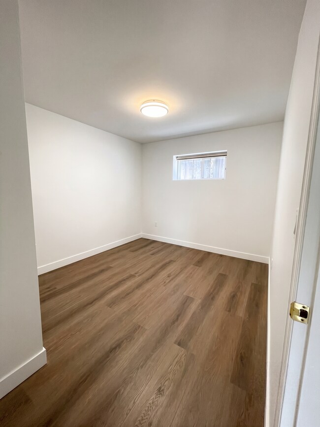 8362 13th Av Unit Newly Renovated 2 Bedroom Basement Suite