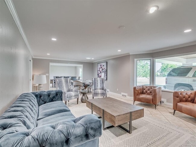 Photo - 1516 E Britton Rd Casa