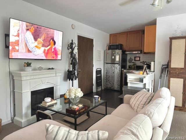 Photo - 191 Birch Hill Rd Unit 2