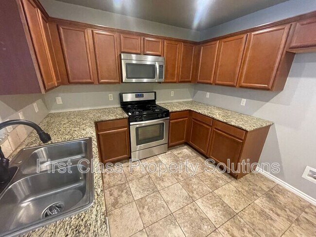 Photo - 129 Ashley Dr