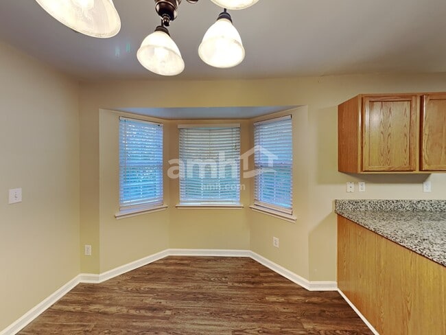 Photo - 6119 Spanish Moss Ln