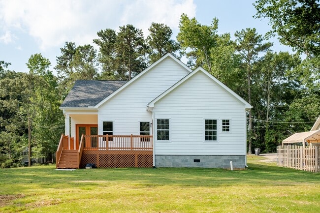 Photo - 28 Miller Rd