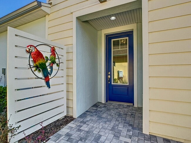 Photo - 875 Coral Reef Way