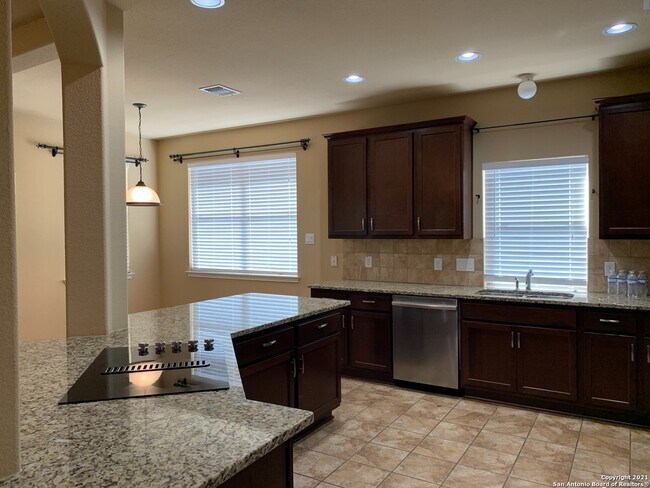 Photo - 398 Pecan Meadows