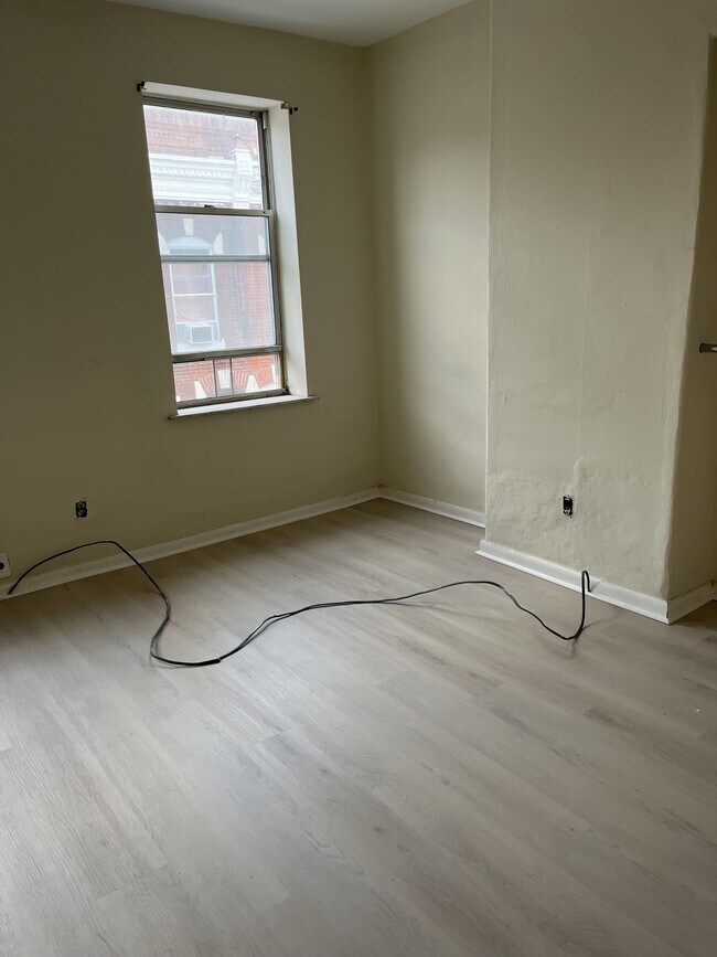 Photo - 2238 S Darien St