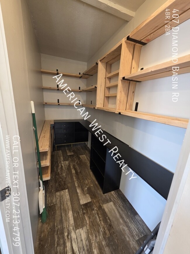 Photo - 407 Diamond Basin Rd