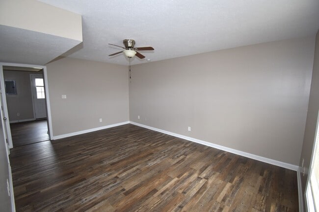 Photo - 362 Peabody Dr Unit 3