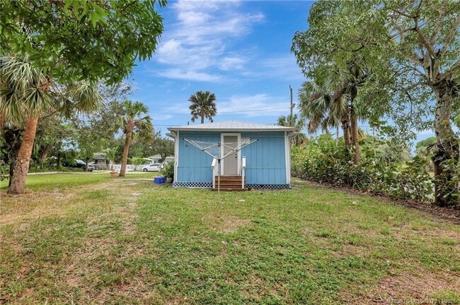 Photo - 922 SE Bayou Ave Unidad A