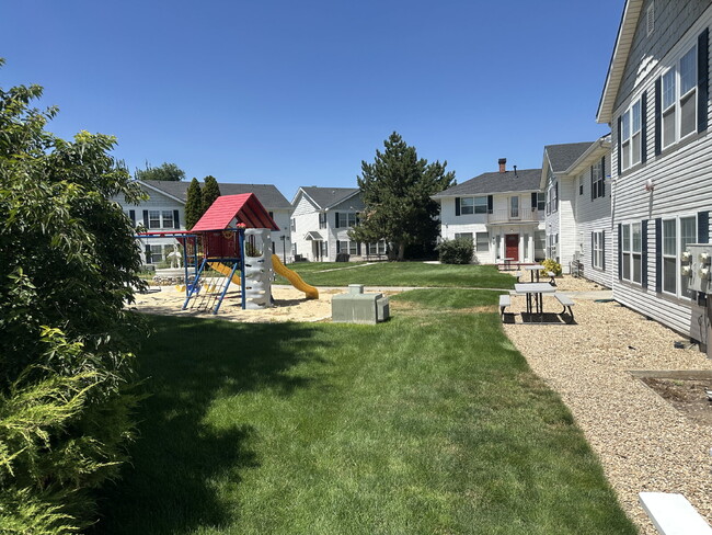 Photo - 112 Davis Ave