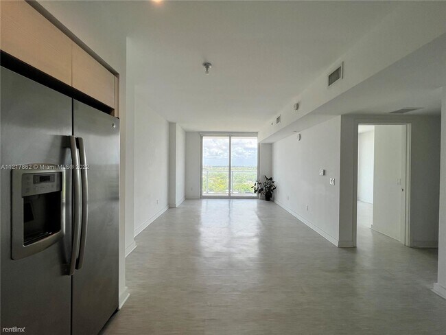 Photo - 1 br, 1 bath Condo - 4250 Biscayne Blvd 2783