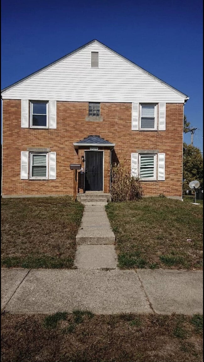 Building Photo - 339 E Bruce Ave Unit 3 Rental