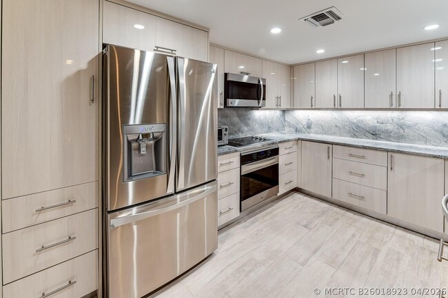 340 S Ocean Blvd Unit 2b