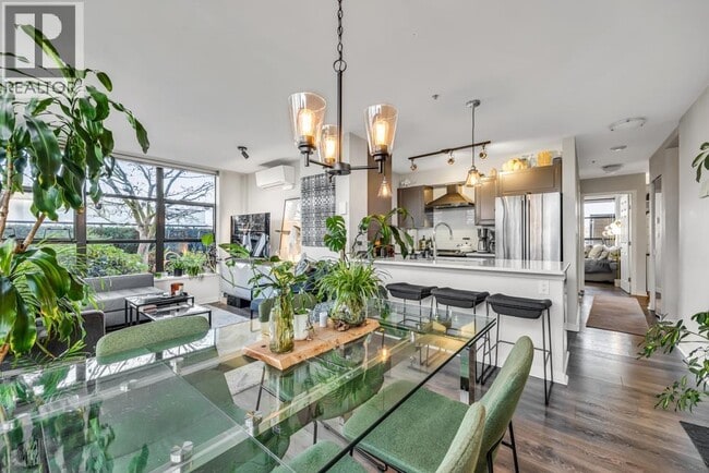 Photo - 301 306 SIXTH STREET Unité 301