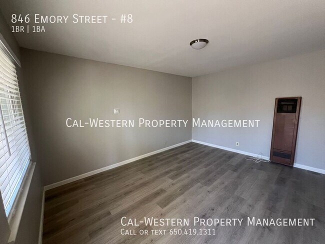 Photo - 846 Emory St Unidad #8