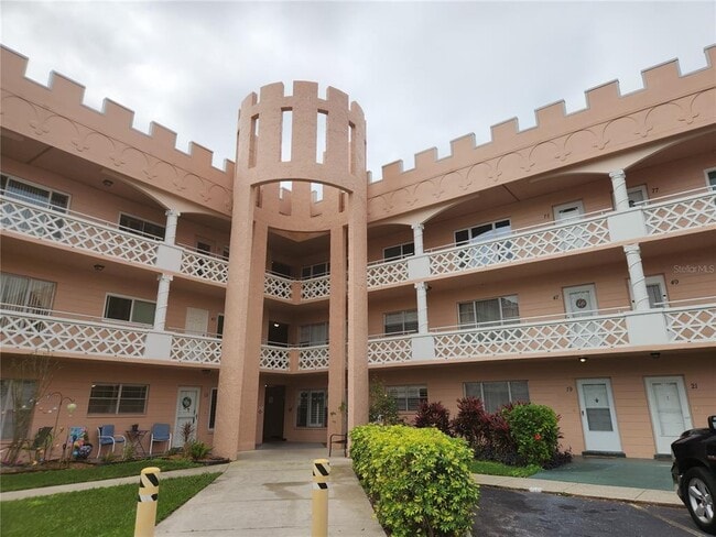 Building Photo - 2457 Ecuadorian Way Unit 69